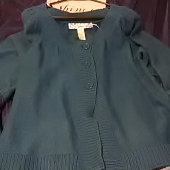 3 Button Blue/Green Sweater - Picture 3 of 7